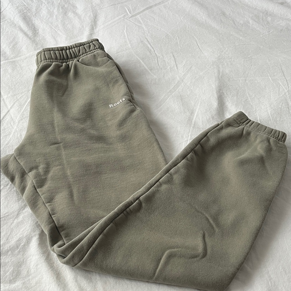 Roots sweatpants